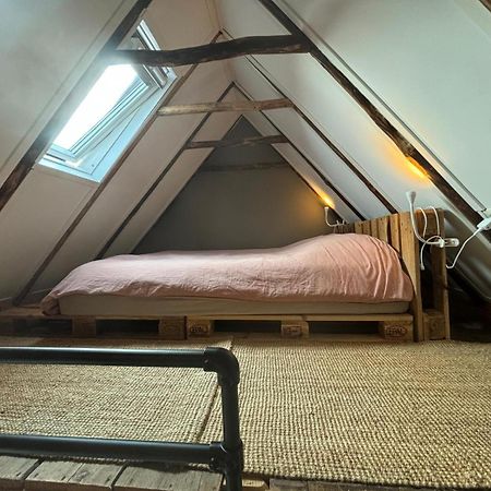 הוילה Peize Tiny House De Smederij מראה חיצוני תמונה